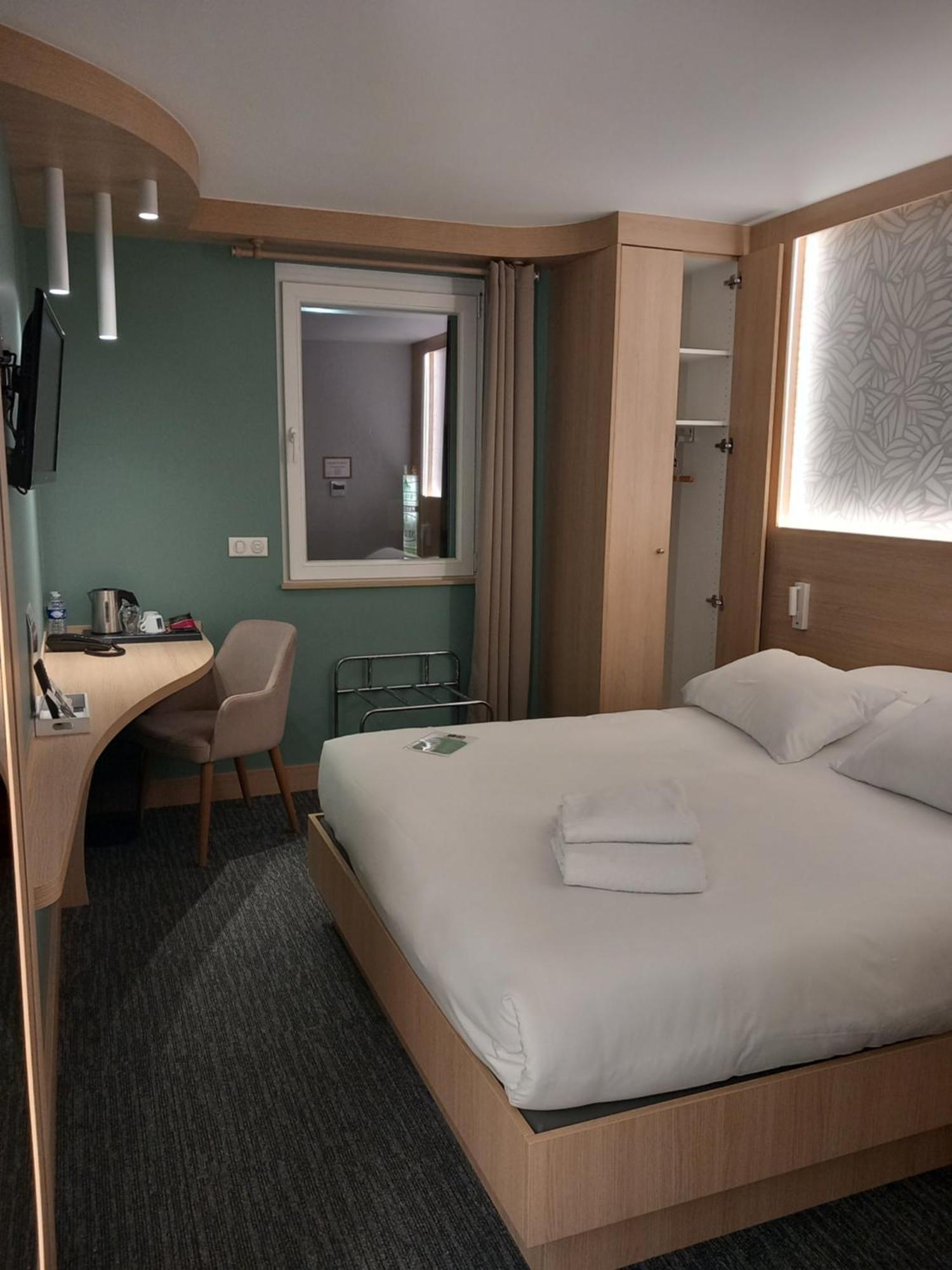 Hotel Aster Restaurant Aux Arcades Briey Luaran gambar
