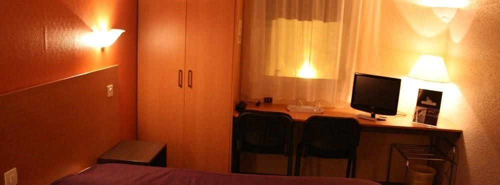 Hotel Aster Restaurant Aux Arcades Briey Luaran gambar