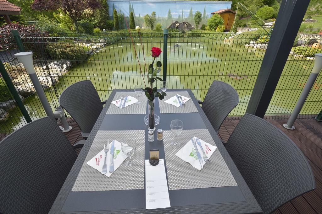 Hotel Aster Restaurant Aux Arcades Briey Luaran gambar