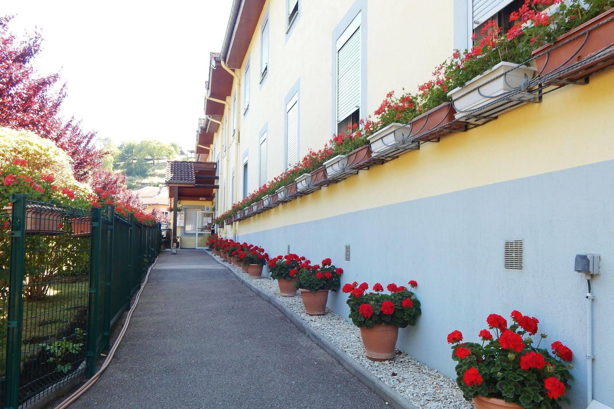 Hotel Aster Restaurant Aux Arcades Briey Luaran gambar